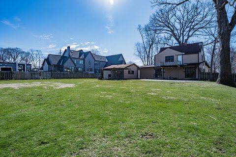 Tiny photo for 731 E Gartner Road, Naperville, IL 60540 (MLS # 12601095)