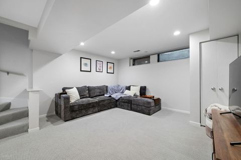 Tiny photo for 2820 N Greenview Avenue #B, Chicago, IL 60657 (MLS # 12625034)