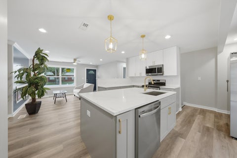 Tiny photo for 21727 Clyde Avenue, Sauk Village, IL 60411 (MLS # 12797855)