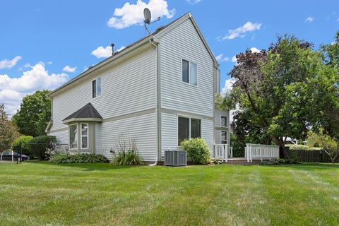 Tiny photo for 220 Lexington Lane, Grayslake, IL 60030 (MLS # 12710332)