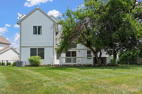 Tiny photo for 220 Lexington Lane, Grayslake, IL 60030 (MLS # 12710332)