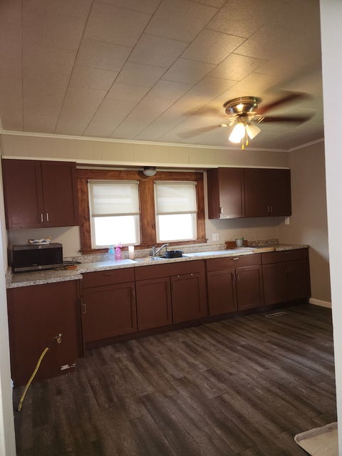Tiny photo for 903 S Walnut Street, Sesser, IL 62884 (MLS # 12677293)
