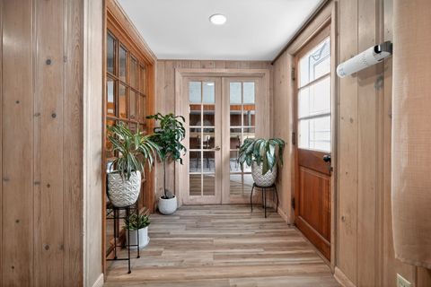 Tiny photo for 707 Coolidge Place, Rockford, IL 61107 (MLS # 12513723)