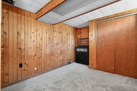 Tiny photo for 707 Coolidge Place, Rockford, IL 61107 (MLS # 12513723)