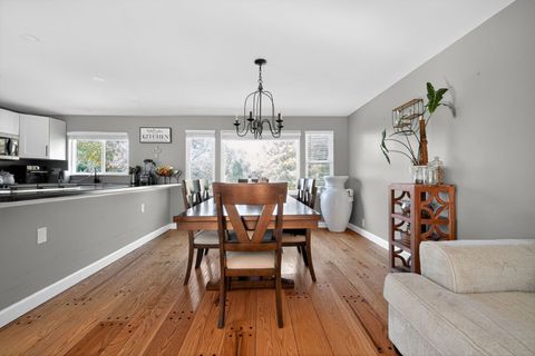 Tiny photo for 707 Coolidge Place, Rockford, IL 61107 (MLS # 12513723)