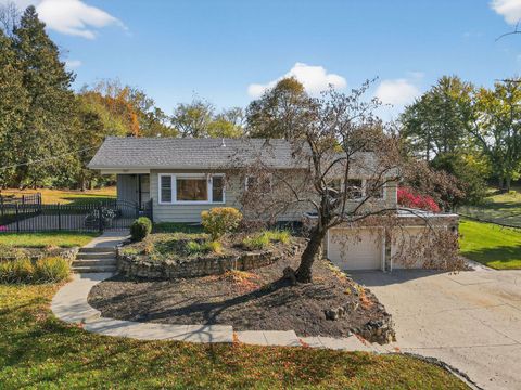 Tiny photo for 707 Coolidge Place, Rockford, IL 61107 (MLS # 12513723)