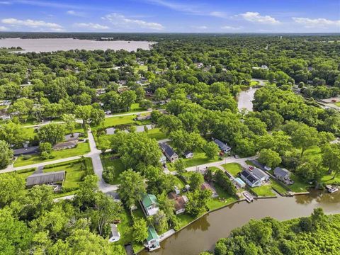 Tiny photo for 1316 Nippersink Drive, Spring Grove, IL 60081 (MLS # 12664592)