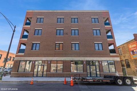 Tiny photo for 3729 W BELMONT Avenue #305, Chicago, IL 60618 (MLS # 12508331)