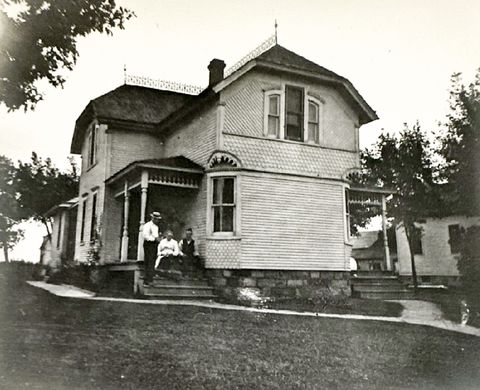listing image 50