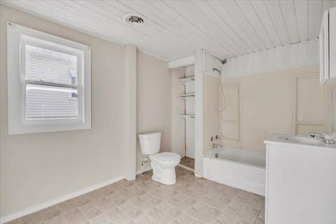 Tiny photo for 515 2nd Avenue W, Milan, IL 61264 (MLS # 12686693)
