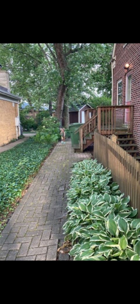 Tiny photo for 3447 W Maple Street, Evergreen Park, IL 60805 (MLS # 12615494)