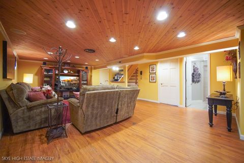 Tiny photo for 3447 W Maple Street, Evergreen Park, IL 60805 (MLS # 12615494)