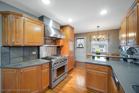 Tiny photo for 3447 W Maple Street, Evergreen Park, IL 60805 (MLS # 12615494)