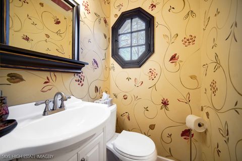 Tiny photo for 3447 W Maple Street, Evergreen Park, IL 60805 (MLS # 12615494)