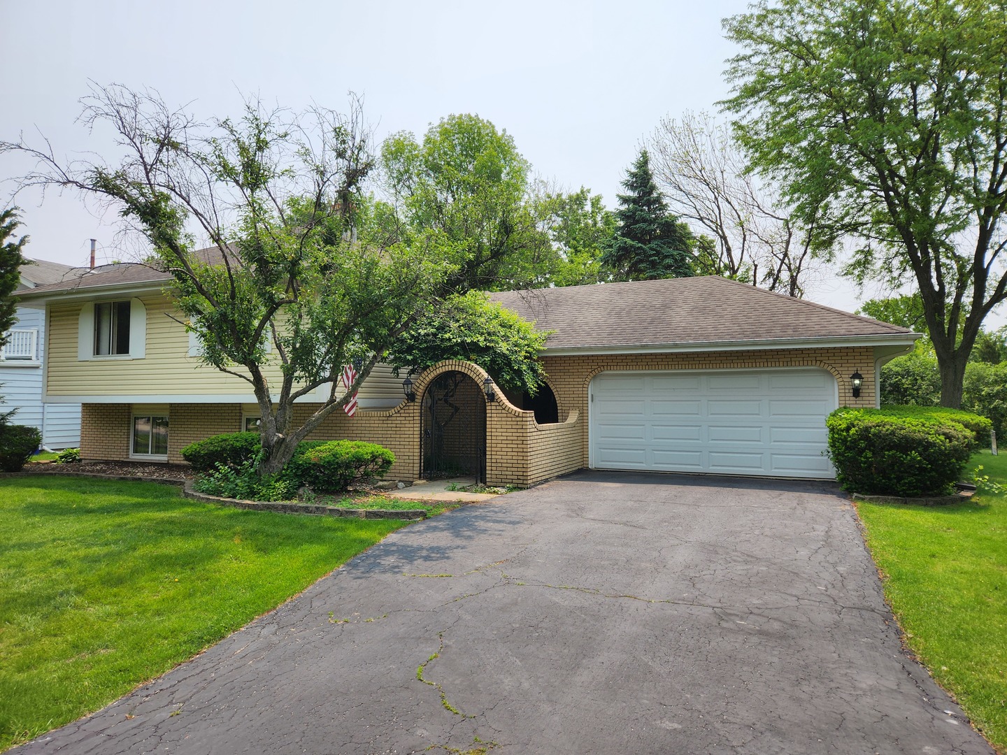 3273 Drew Street