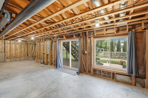 Tiny photo for 974 Deer Trail, Round Lake Beach, IL 60073 (MLS # 12642464)