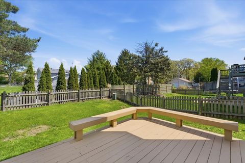 Tiny photo for 974 Deer Trail, Round Lake Beach, IL 60073 (MLS # 12642464)