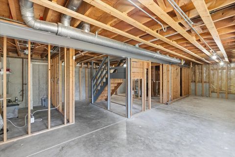 Tiny photo for 974 Deer Trail, Round Lake Beach, IL 60073 (MLS # 12642464)