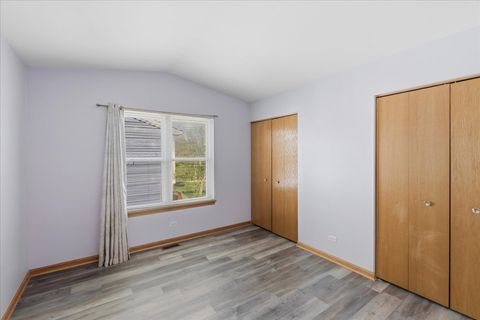 Tiny photo for 974 Deer Trail, Round Lake Beach, IL 60073 (MLS # 12642464)