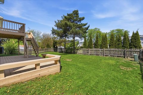 Tiny photo for 974 Deer Trail, Round Lake Beach, IL 60073 (MLS # 12642464)