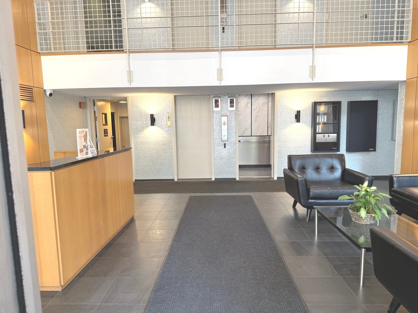 3033 N SHERIDAN Road 403