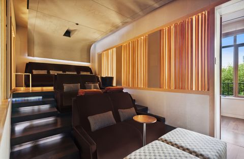 Tiny photo for 65 E GOETHE Street #3W, Chicago, IL 60610 (MLS # 12528663)