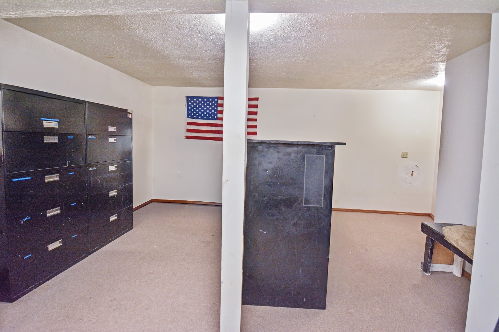 Bloomington, Illinois 61701, United States, 4 Bedrooms Bedrooms, ,5 BathroomsBathrooms,Residential,Contingent,238681