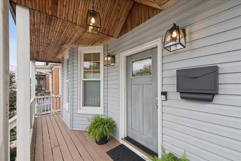 Tiny photo for 3427 N Kedzie Avenue, Chicago, IL 60618 (MLS # 12699998)