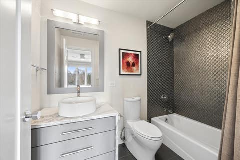 Tiny photo for 617 S Garfield Street, Hinsdale, IL 60521 (MLS # 12667040)