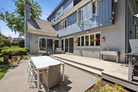 Tiny photo for 617 S Garfield Street, Hinsdale, IL 60521 (MLS # 12667040)
