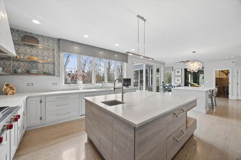 Tiny photo for 617 S Garfield Street, Hinsdale, IL 60521 (MLS # 12667040)