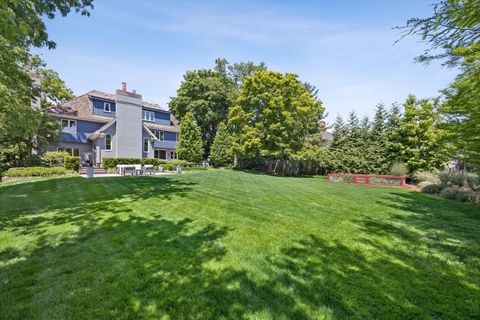 Tiny photo for 617 S Garfield Street, Hinsdale, IL 60521 (MLS # 12667040)