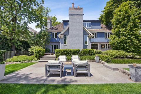 Tiny photo for 617 S Garfield Street, Hinsdale, IL 60521 (MLS # 12667040)