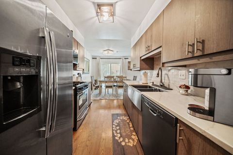 Tiny photo for 8003 Barrymore Drive, Darien, IL 60561 (MLS # 12640765)
