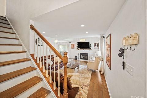 Tiny photo for 8003 Barrymore Drive, Darien, IL 60561 (MLS # 12640765)