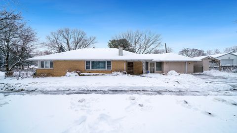 Photo of 1615 26th Street, Rockford, IL 61108 (MLS # 12424292)