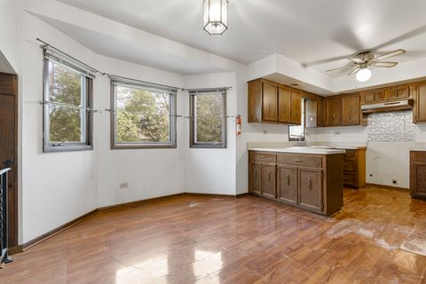 Tiny photo for 16747 Paxton Avenue, South Holland, IL 60473 (MLS # 12520482)