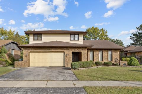 Photo of 16747 Paxton Avenue, South Holland, IL 60473 (MLS # 12520482)