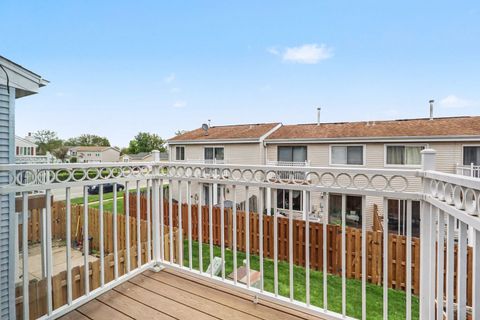 Tiny photo for 1895 Hickory Lane, Glendale Heights, IL 60139 (MLS # 12628694)