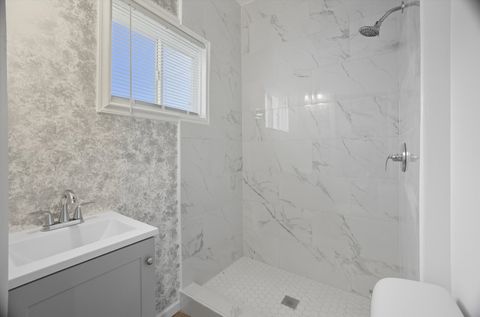 Tiny photo for 1019 Magnolia Avenue, Joliet, IL 60432 (MLS # 12492327)