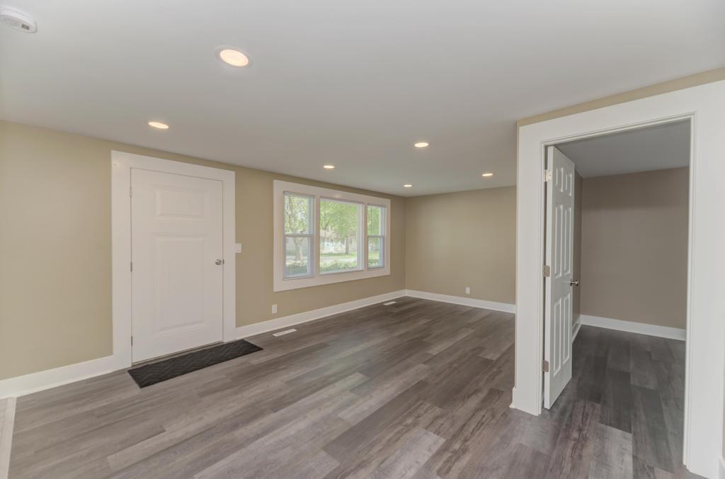 Properties 3 502 Tyler Drive