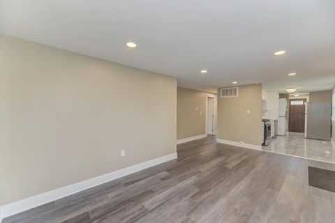 Tiny photo for 502 Tyler Drive, Carpentersville, IL 60110 (MLS # 12645017)