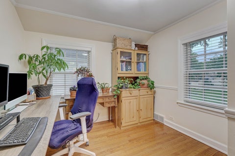 Tiny photo for 308 S Albert Street, Mount Prospect, IL 60056 (MLS # 12730419)