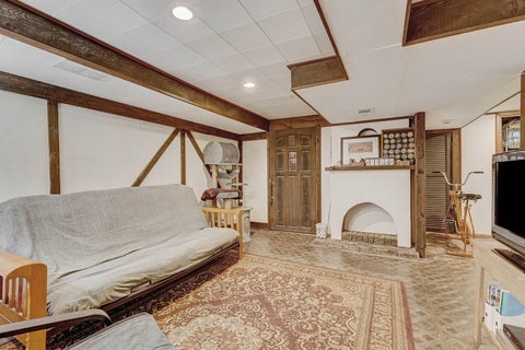 Tiny photo for 308 S Albert Street, Mount Prospect, IL 60056 (MLS # 12730419)