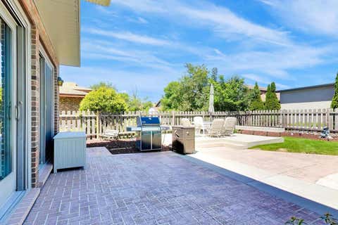 Tiny photo for 125 Lynnfield Lane, Schaumburg, IL 60193 (MLS # 12686535)