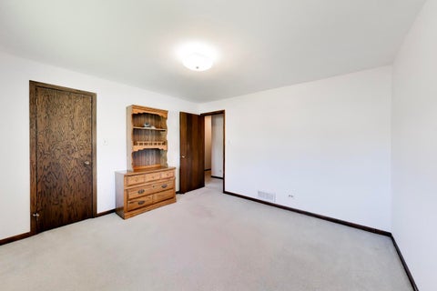 Tiny photo for 125 Lynnfield Lane, Schaumburg, IL 60193 (MLS # 12686535)