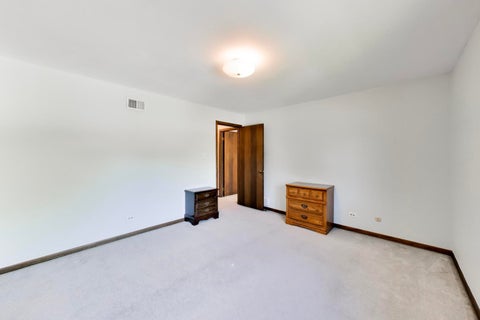 Tiny photo for 125 Lynnfield Lane, Schaumburg, IL 60193 (MLS # 12686535)
