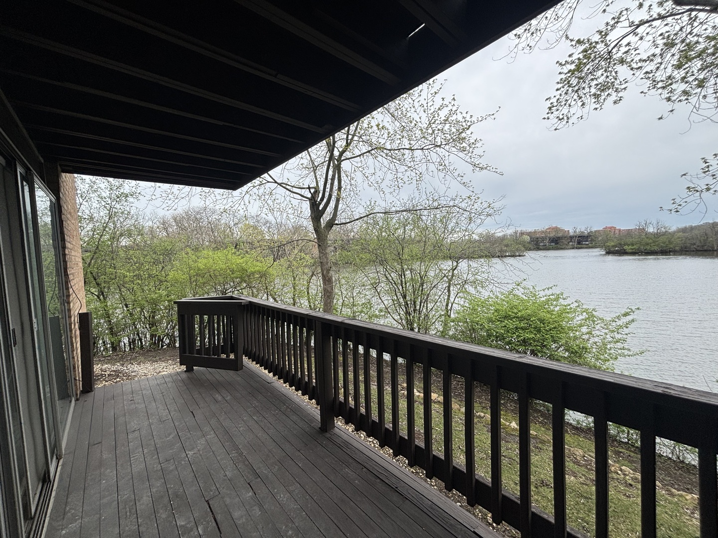 1611 Maple Terrace 113-1G