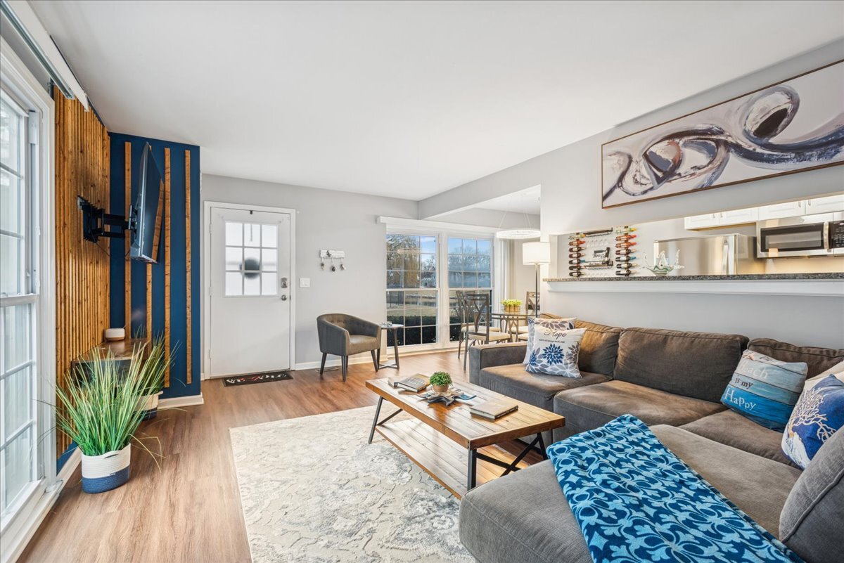 1135 Mount Vernon Court B