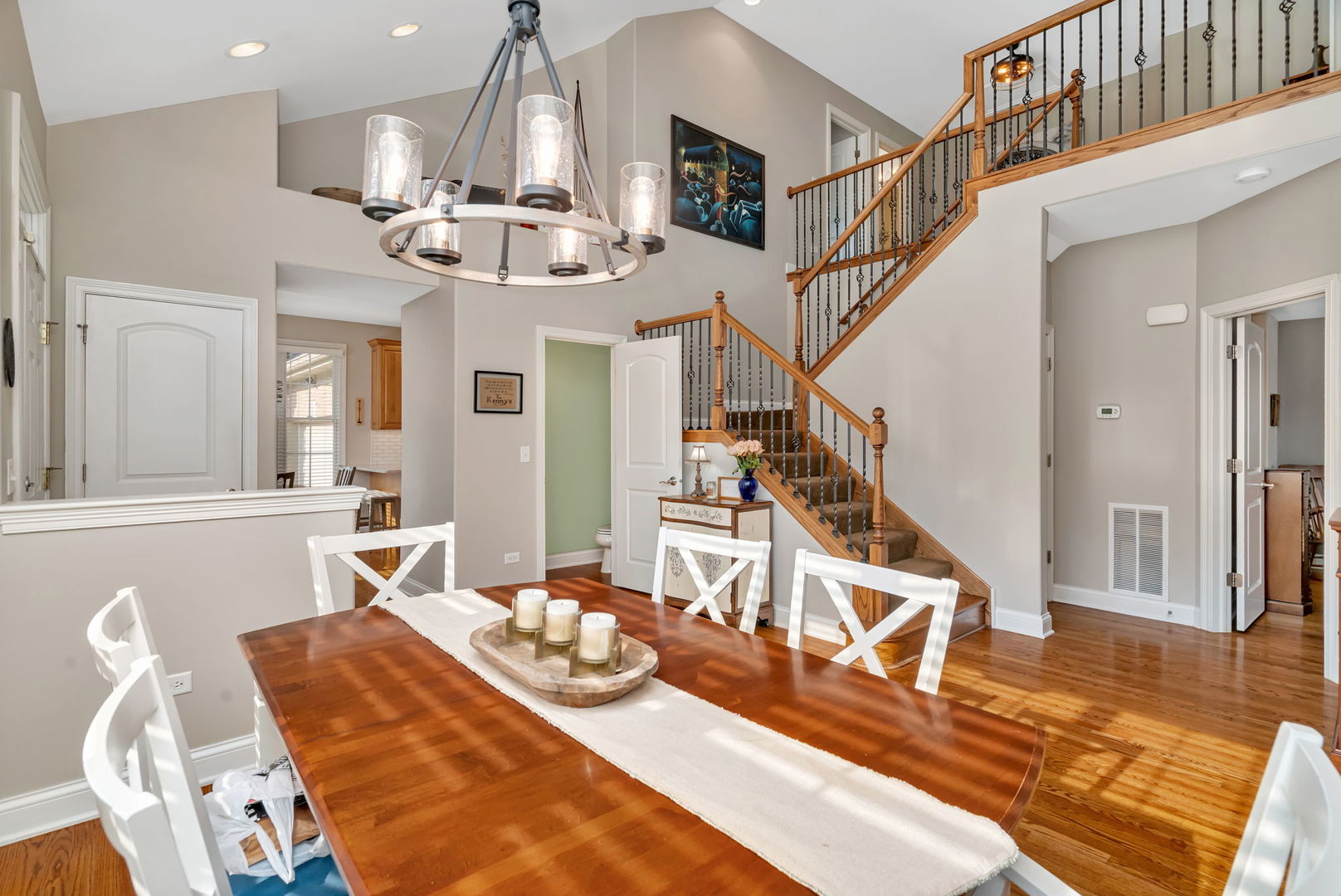 1533 Ashbury Place